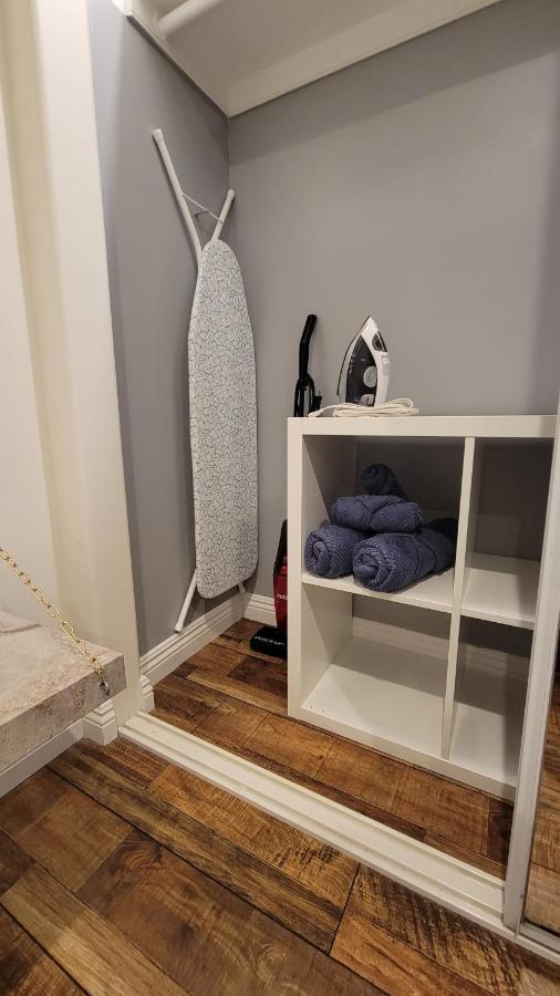 Large 1-Bedroom With Kitchen In Encino Los Angeles Eksteriør bilde